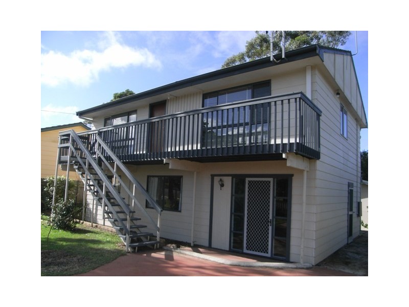 37 McCrea Boulevard, San Remo NSW 2262