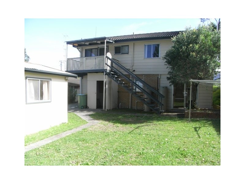 37 McCrea Boulevard, San Remo NSW 2262