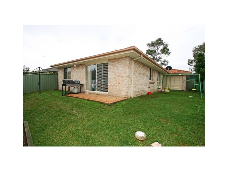 37 Lady Laurel Drive, Blue Haven NSW 2262