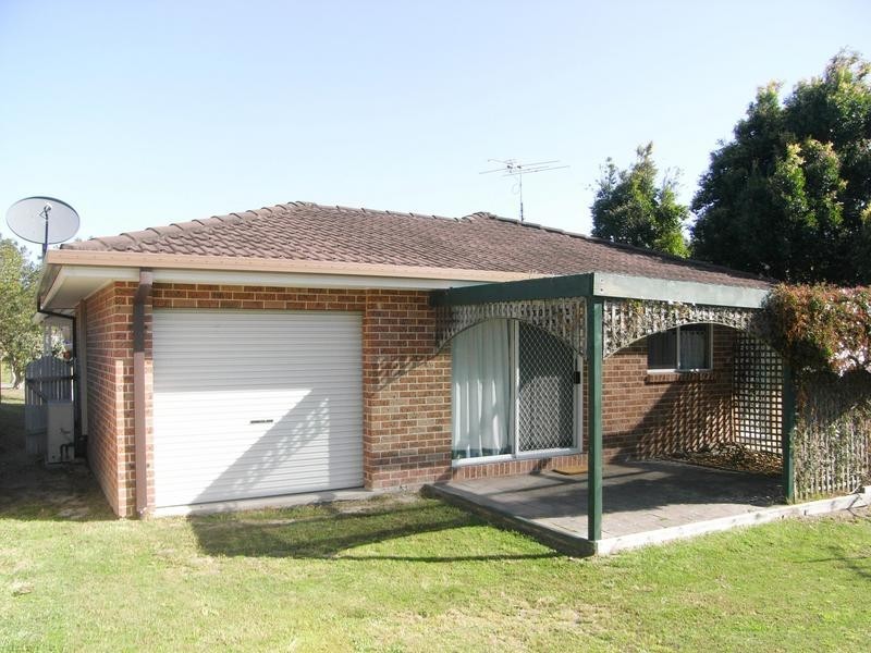 10 Talia Court, Blue Haven NSW 2262