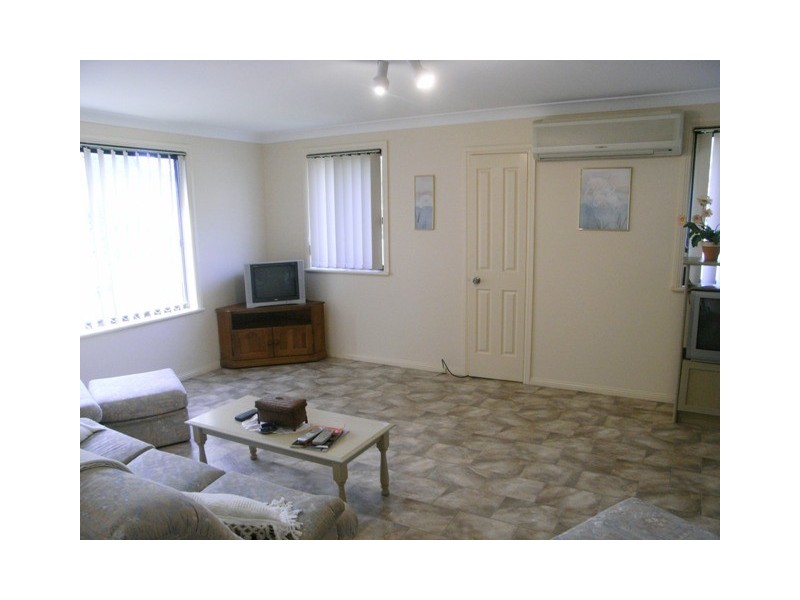 152 Pacific Highway, Charmhaven NSW 2263