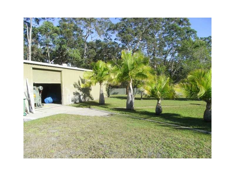 152 Pacific Highway, Charmhaven NSW 2263