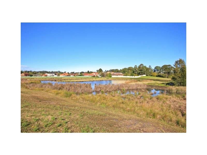 2/33 Heritage Drive, Kanwal NSW 2259