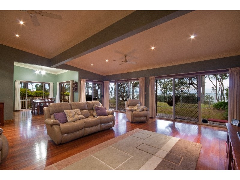 440 Tuggerawong Road, Tuggerawong NSW 2259