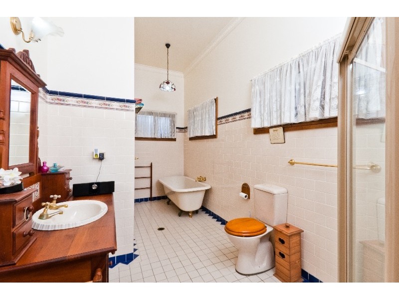 440 Tuggerawong Road, Tuggerawong NSW 2259