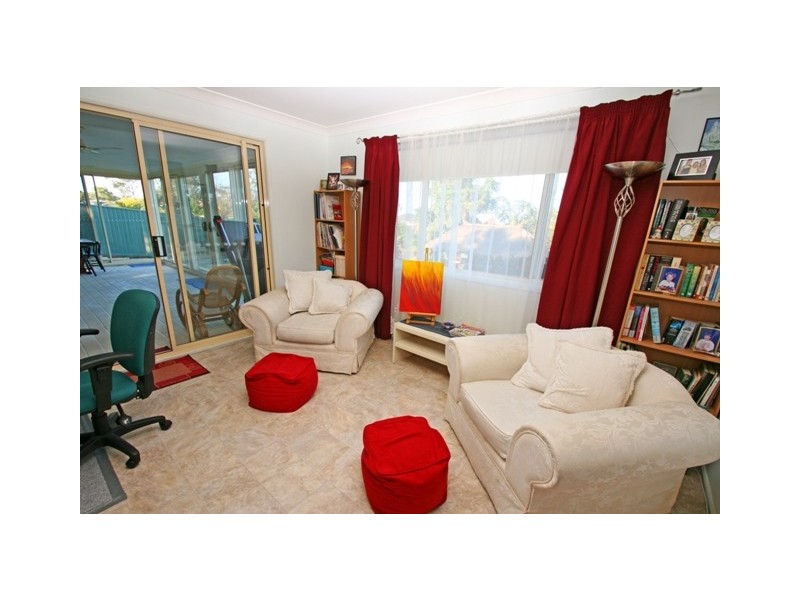 148 Roper Road, Blue Haven NSW 2262