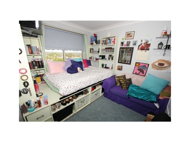 148 Roper Road, Blue Haven NSW 2262