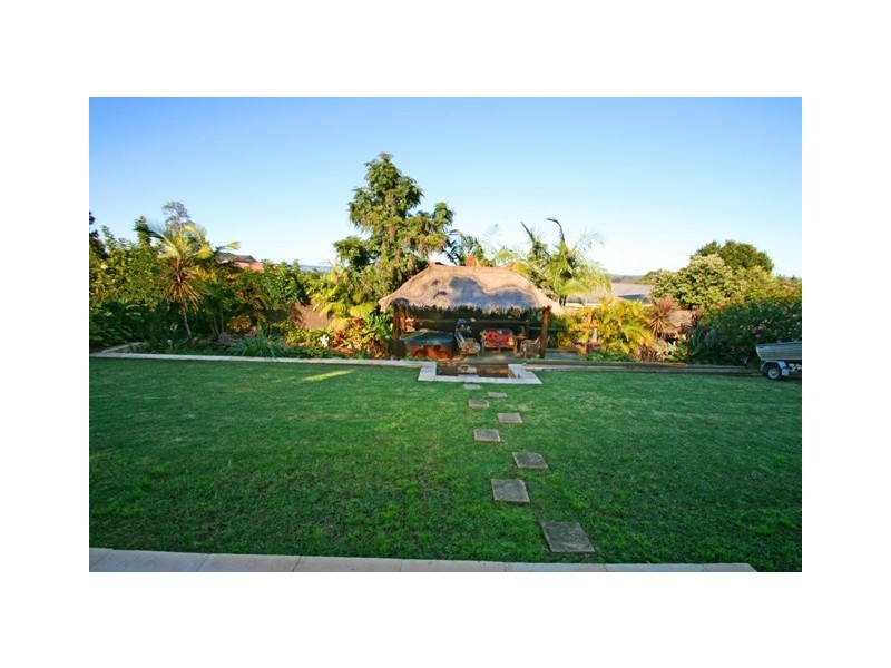 148 Roper Road, Blue Haven NSW 2262