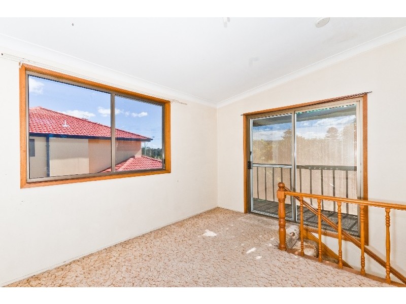 2 Coloma Street, Budgewoi NSW 2262