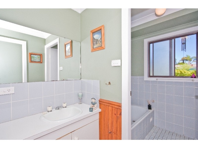 6 Judith Street, Gorokan NSW 2263