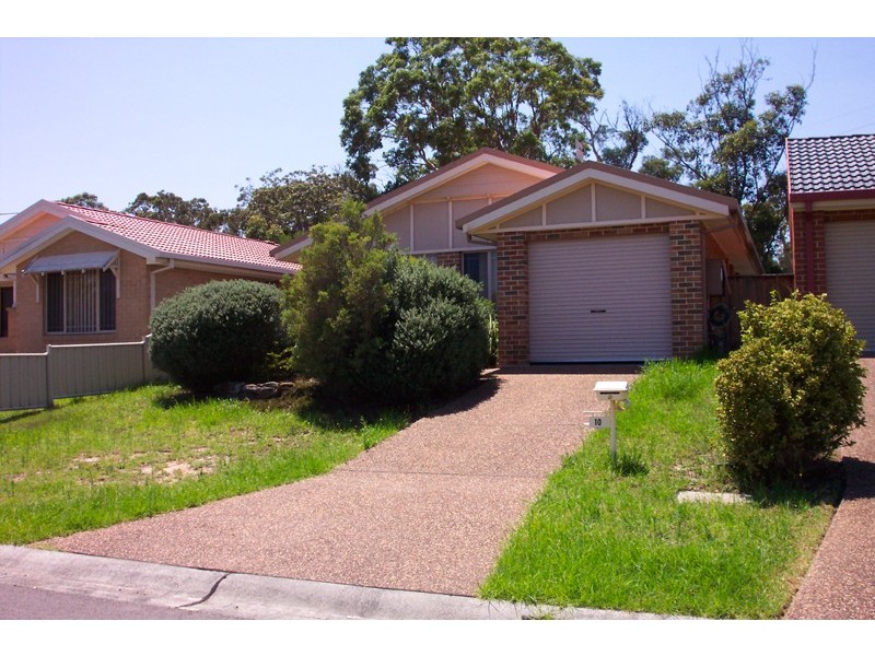 10 Nelmes Rd, Blue Haven NSW 2262