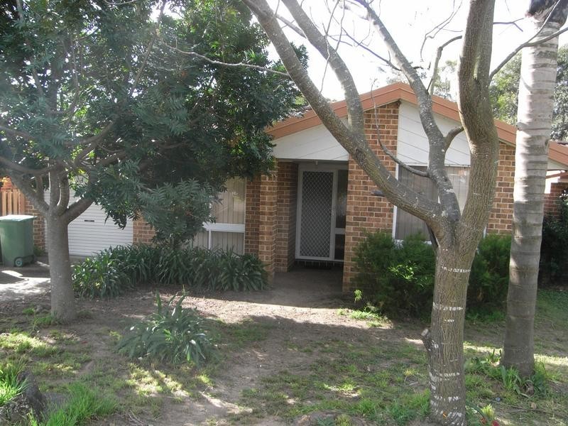 4 Wongala Ave, Blue Haven NSW 2262