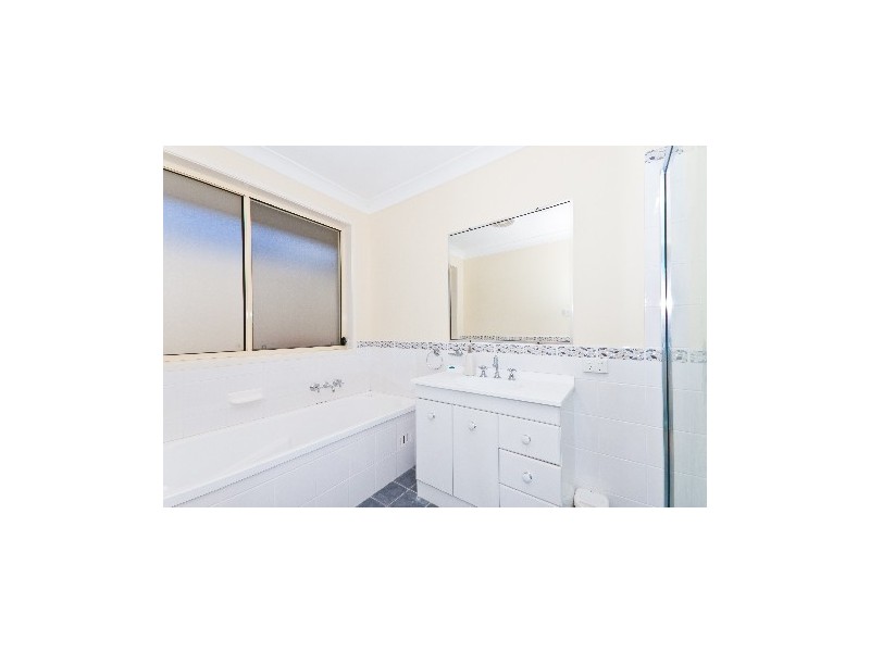 10 Redwood Street, Woongarrah NSW 2259