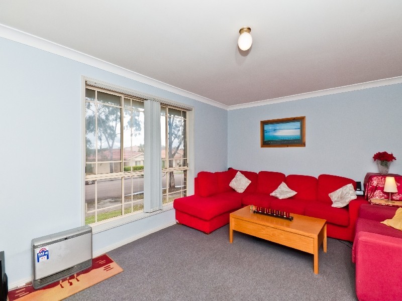 28 Lady Laurel Drive, Blue Haven NSW 2262