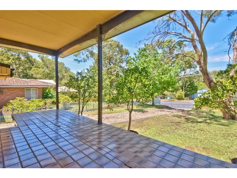19 Tuggerawong Road, Wyongah NSW 2259