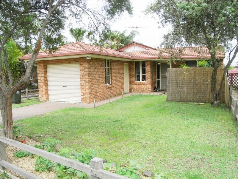 4 Keera Close, Blue Haven NSW 2262