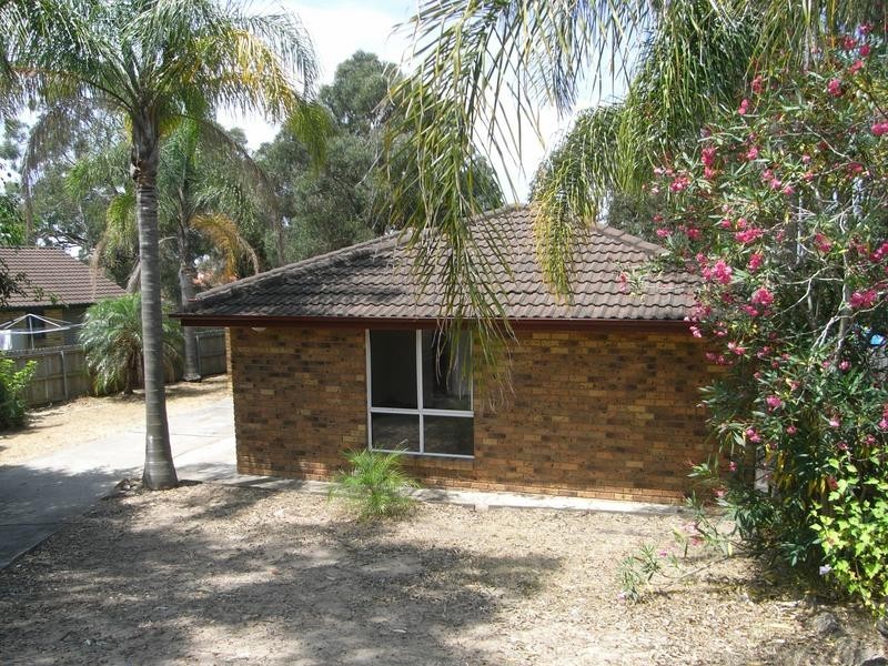 11 Sally Close, Lake Haven NSW 2263