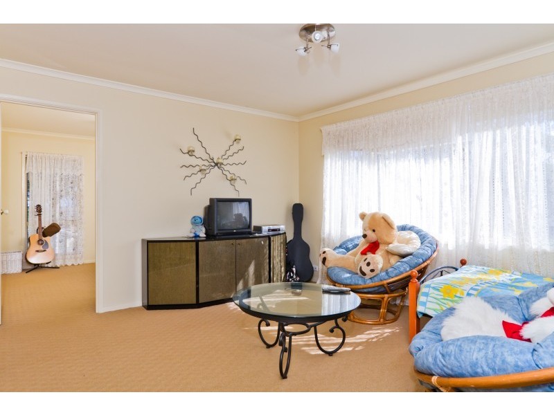 99 Marks Road, Gorokan NSW 2263
