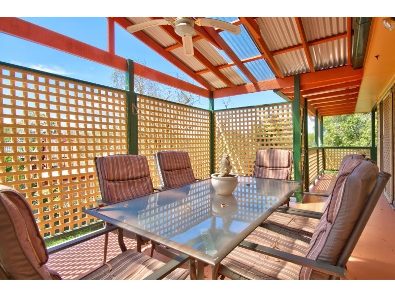 1 Manuka Parade, Gorokan NSW 2263