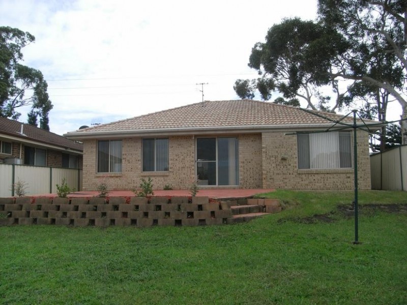 74 Roper Rd, Blue Haven NSW 2262