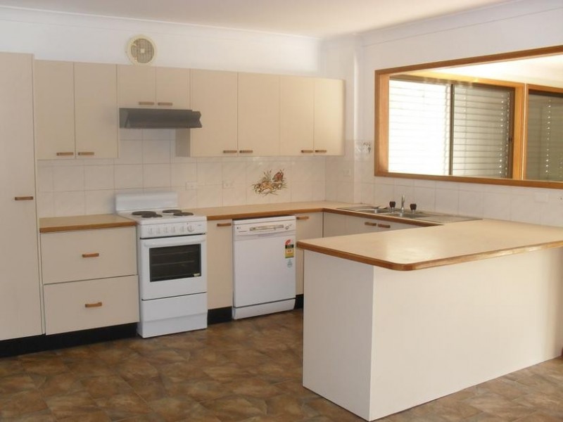 73 Birdwood Drive, Blue Haven NSW 2262