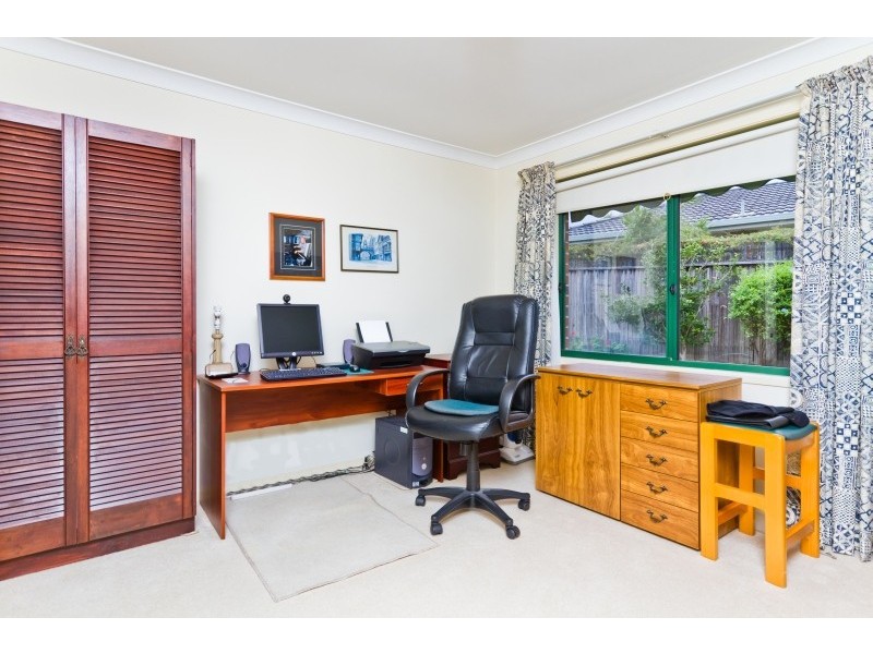 10 Plane Tree Circuit, Woongarrah NSW 2259