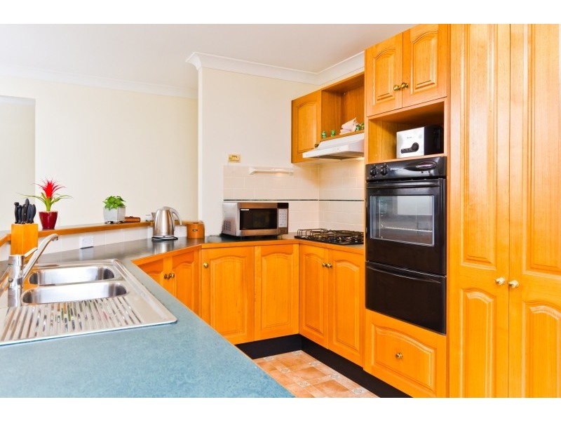 10 Plane Tree Circuit, Woongarrah NSW 2259