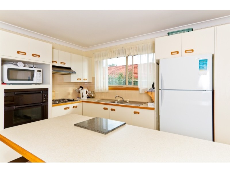 12 Bishop Street, Lake Haven NSW 2263