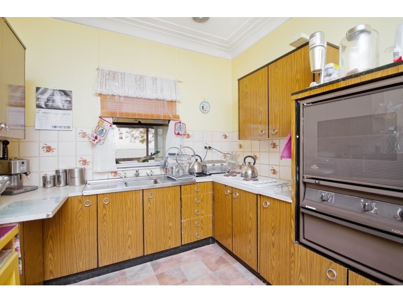 72 Marks Road, Gorokan NSW 2263