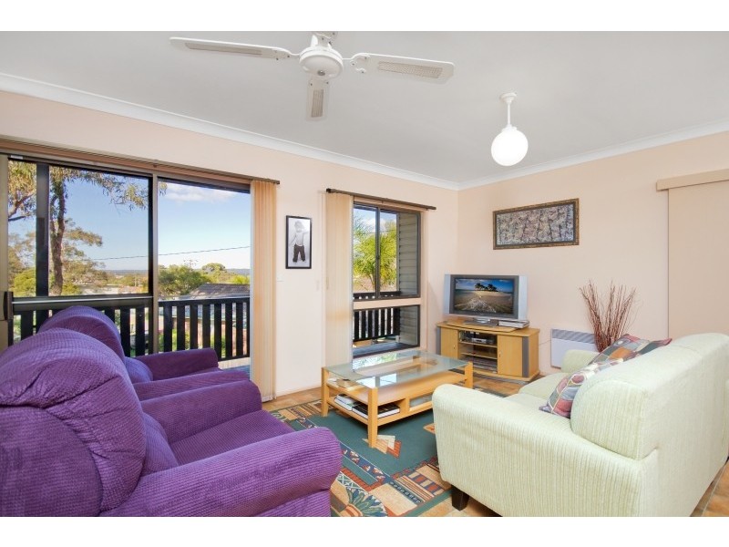 50 Middlesex Avenue, Gorokan NSW 2263