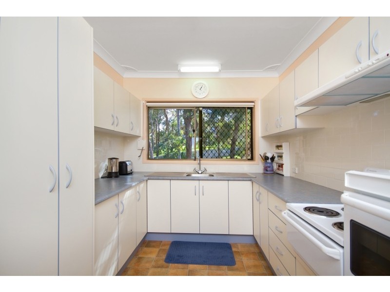 50 Middlesex Avenue, Gorokan NSW 2263