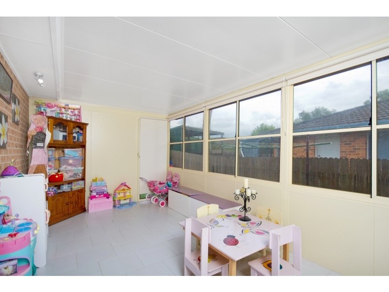 2 Tandara Close, Blue Haven NSW 2262