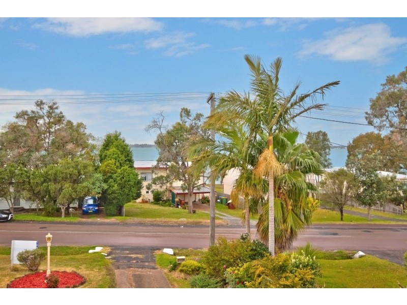 40 Malvina Parade, Gorokan NSW 2263