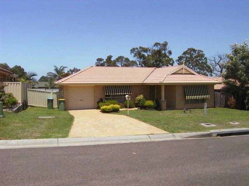 32 Rosella Circuit, Blue Haven NSW 2262