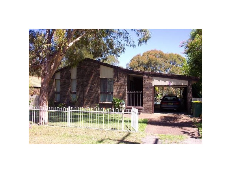 4 Murrawal Road, Wyongah NSW 2259