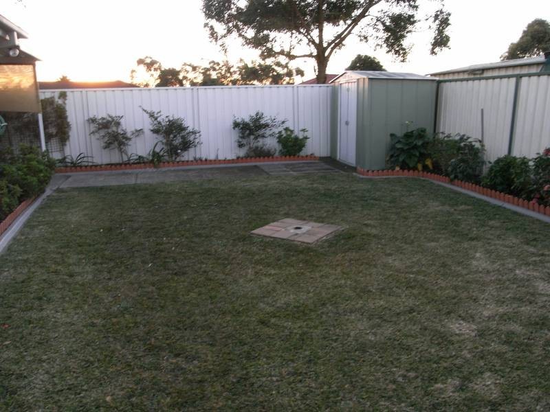 2/30 Bromley Court, Lake Haven NSW 2263