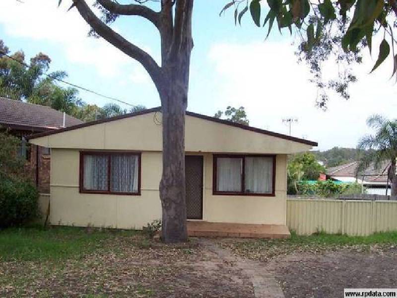 28 Craigie Avenue, Kanwal NSW 2259