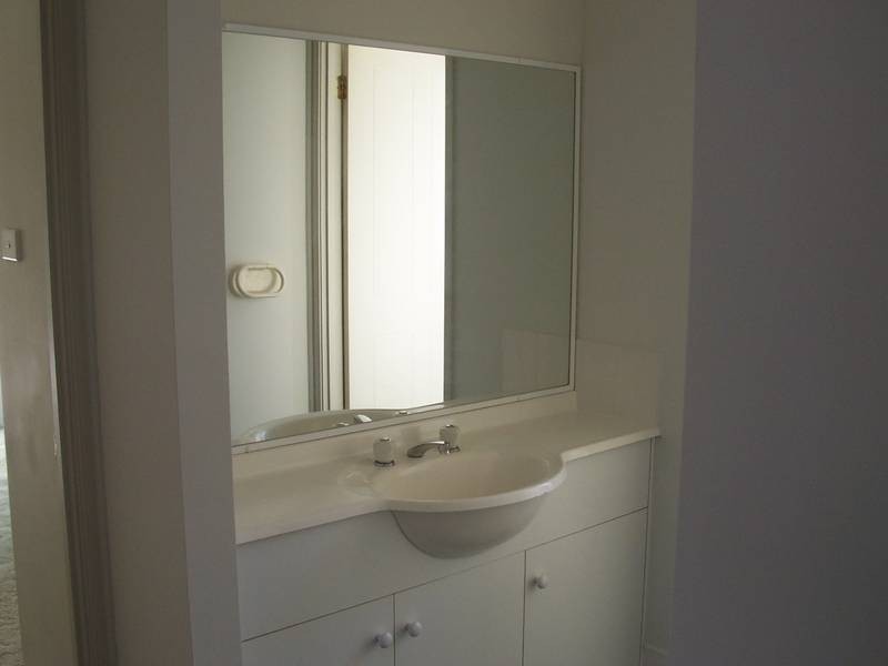 10 Shearer Crescent, Blue Haven NSW 2262