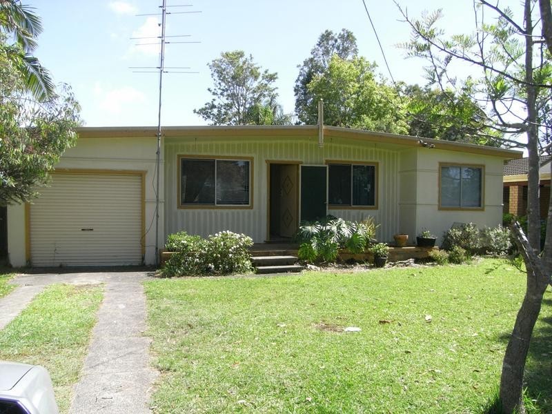 43 Chelmsford Road East, Charmhaven NSW 2263