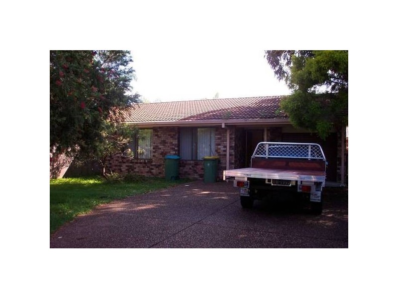 Robson Avenue, Gorokan NSW 2263