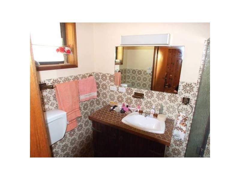 31 Suffolk Street, Gorokan NSW 2263