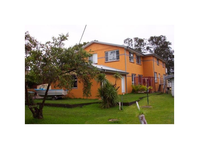 8 Bayview Avenue, Rocky Point NSW 2259