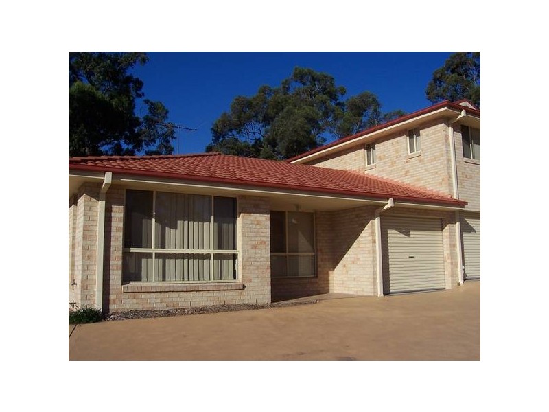 8/2-4 Oxford Drive, Lake Haven NSW 2263