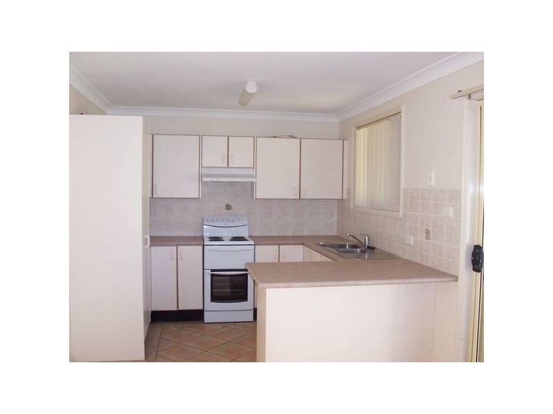 8/2-4 Oxford Drive, Lake Haven NSW 2263