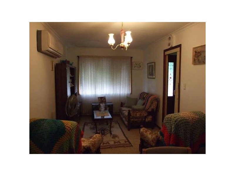 12 Sylvia Avenue, Gorokan NSW 2263