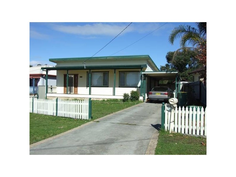 34 Barton Road, Doyalson NSW 2262