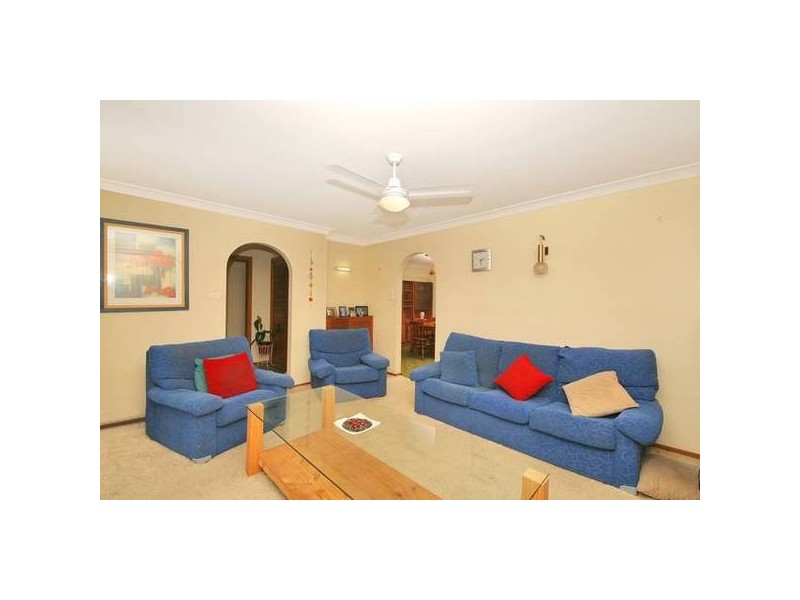 22 Ruby Street, Gorokan NSW 2263