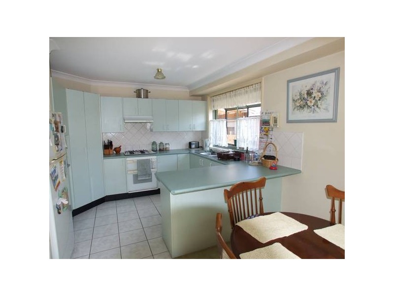 2/33 Crowe Street, Lake Haven NSW 2263