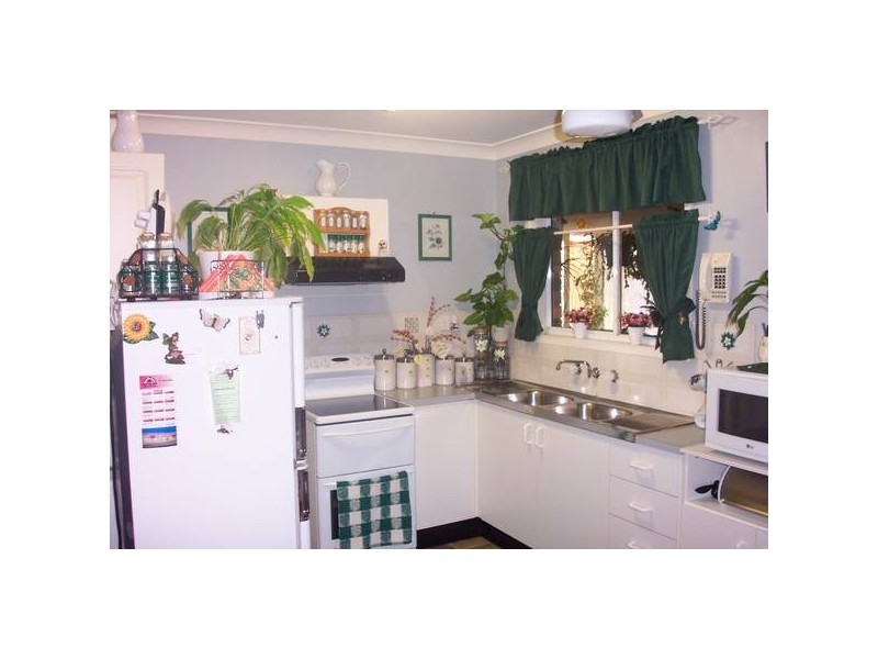 11 Whiteswan Avenue, Blue Haven NSW 2262