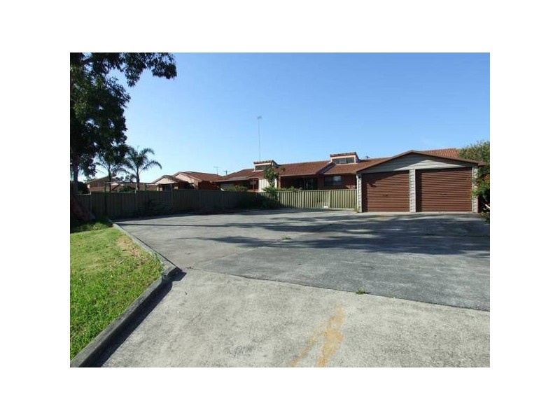74 Goobarabah Avenue, Lake Haven NSW 2263